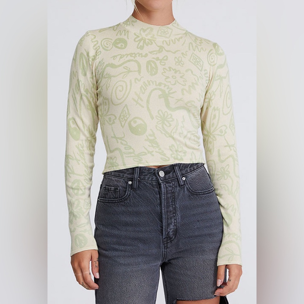 PacSun Feel Your Energy Long Sleeve Top, size XS